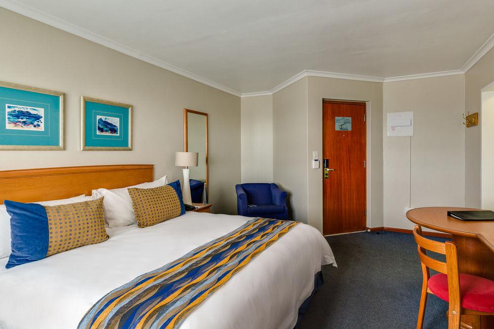 Protea Hotel By Marriott Cape Town Tyger Valley Bellville Dış mekan fotoğraf