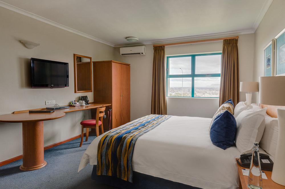 Protea Hotel By Marriott Cape Town Tyger Valley Bellville Dış mekan fotoğraf