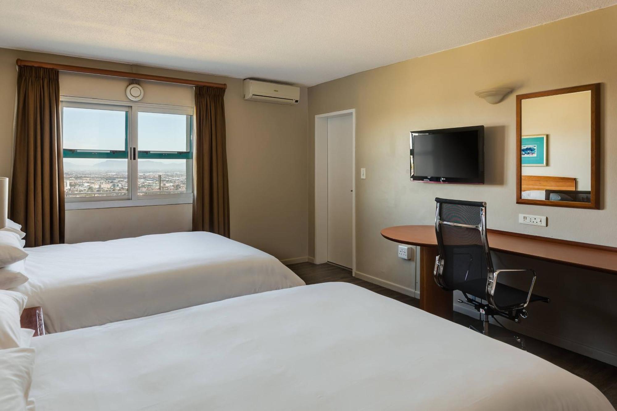 Protea Hotel By Marriott Cape Town Tyger Valley Bellville Dış mekan fotoğraf
